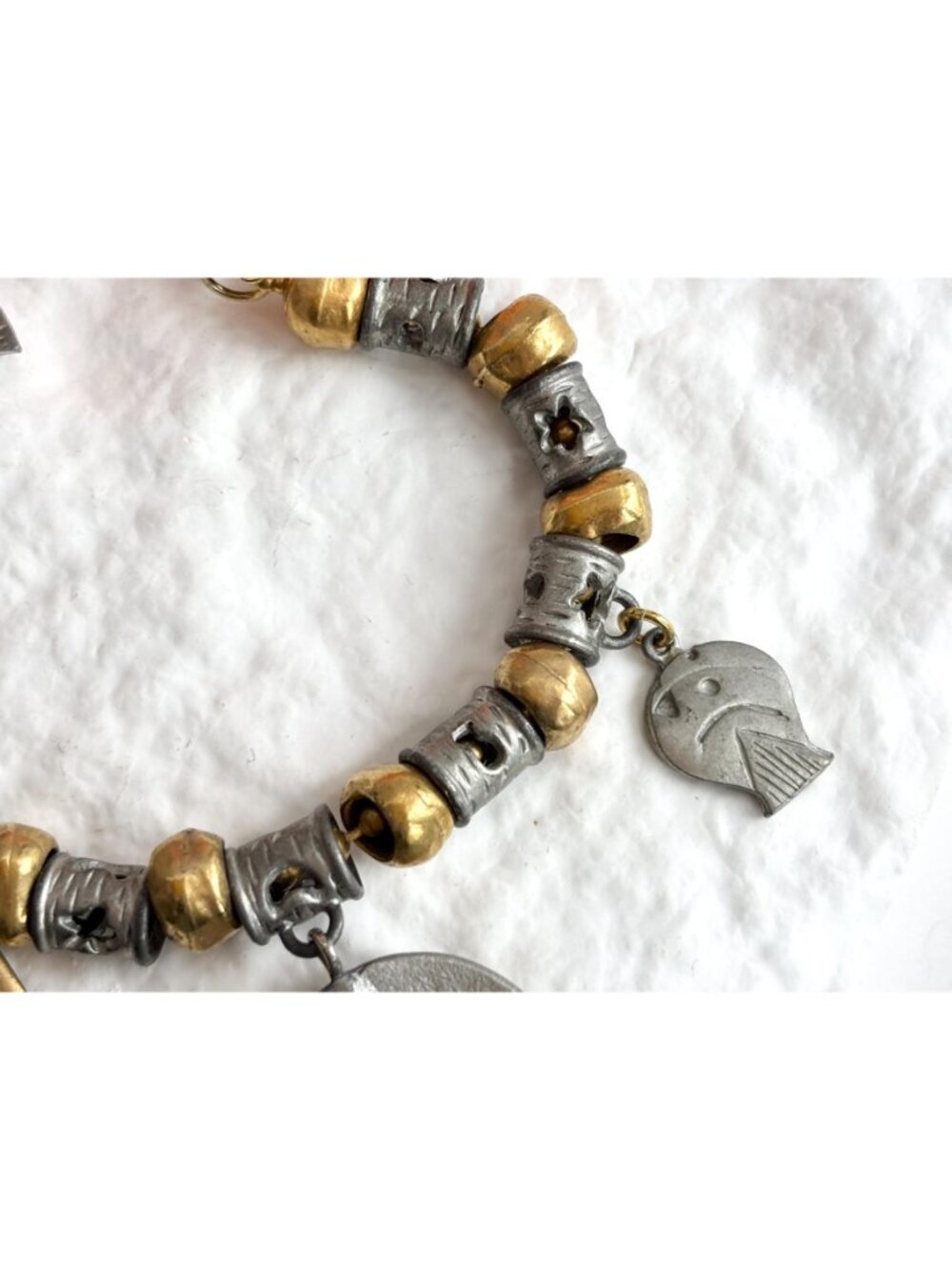 Liz Clairborne Gold & Silver Toned Beaded Terre Earth Medallion Pendant Bracelet - Picture 7 of 16